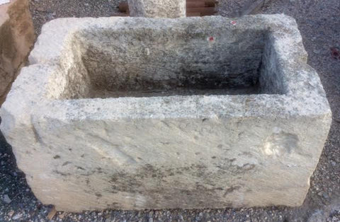 Pilón rectangular de piedra arenisca 92 cm x 53 cm