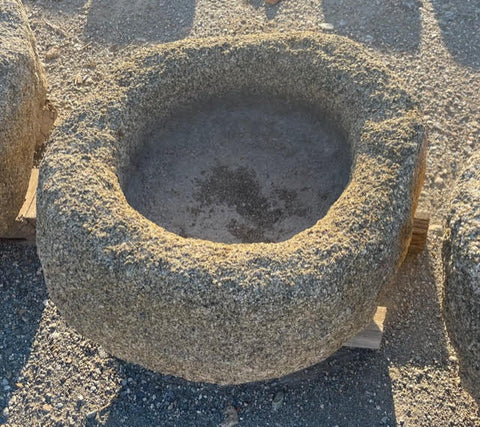 Pilón ovalado de granito 59 cm