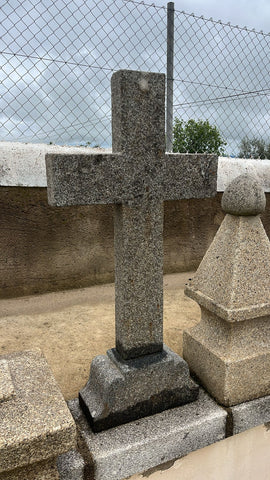 Cruz de granito