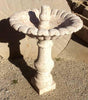 Fuente de piedra travertino pequeña.