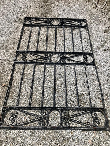 Reja de hierro negra