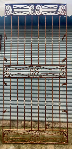 Reja de hierro antigua 2,43 x 1,10