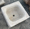 Lavabo de piedra de silleria.