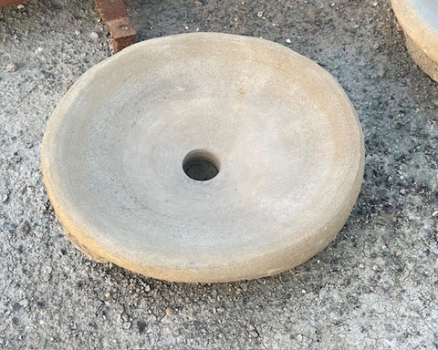 Lavabo ovalado de piedra