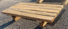 Mesa baja de madera recuperada.