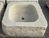 Lavabo de piedra.