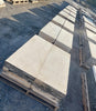 Losa de piedra rectangular.