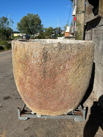 Pilon de piedra redondo