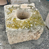 Pilón de piedra arenisca cuadrado 54 cm x 54 cm.