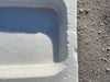 Lavabo de mármol antiguo.