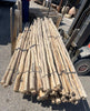 Vigas de madera redondas muy finas.