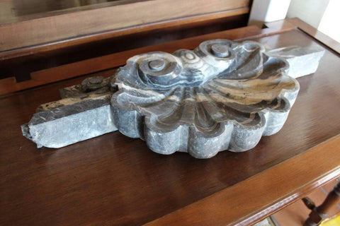 Pila bautismal de mármol