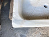 Antiguo fregadero de marmol