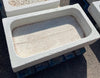 Lavabo de mármol antiguo.