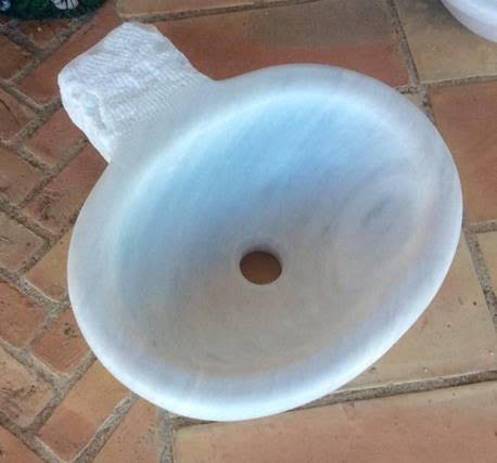 Pila de agua bendita con desagüe grandes