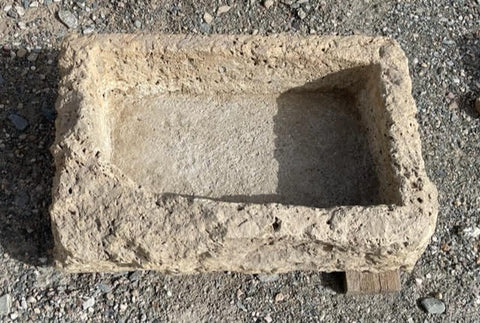 Lavabo de piedra caliza