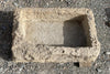 Lavabo de piedra caliza.