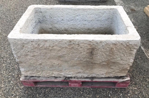 Pilón de piedra 1,11 x 69 cm