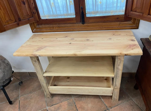 Mesa para lavabo en madera natural