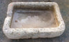 Pilon rectangular de piedra caliza 82 x 58 cm.
