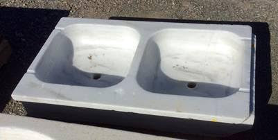 Lavabo de mármol 2 senos 90 x 50 cm