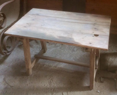 Mesa de cocina antigua 81 x 50 cm