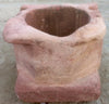 Brocal de pozo piedra roja.