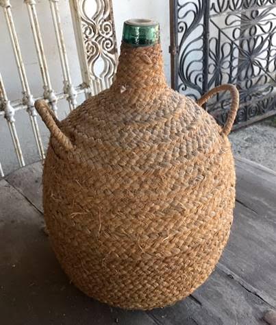 Damajuanas con esparto