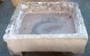 pilón rectangular de piedra caliza 80 x 63 cm.