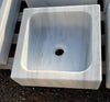 Lavabo de mármol 40 x 40 cm.