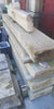 Escalones de piedra de granito antiguo