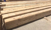 Vigas y jácenas de madera restauradas.