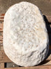 Lavabo antiguo de mármol ovalado 67,5 x 42,5 cm.