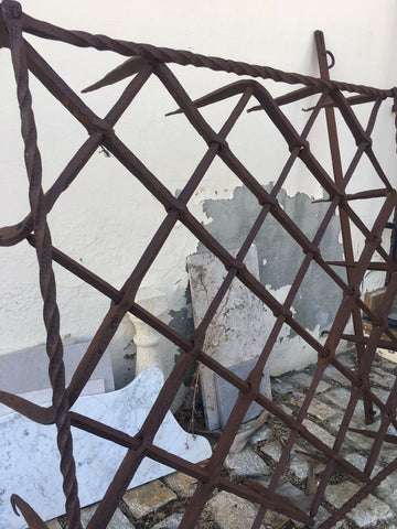 Reja de hierro del diablo de 1,05 alto x 1,10 ancho