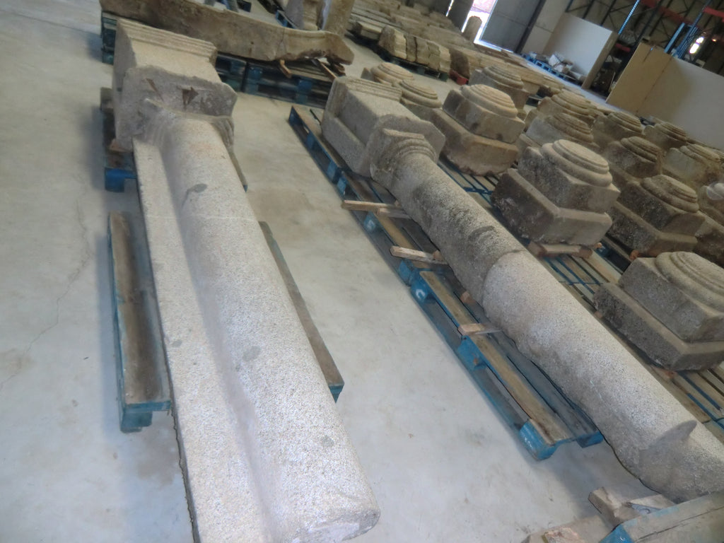 Fachada de pilastras de piedra de granito antiguo siglo XIX