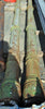 Columnas de fundición color verde cobre.