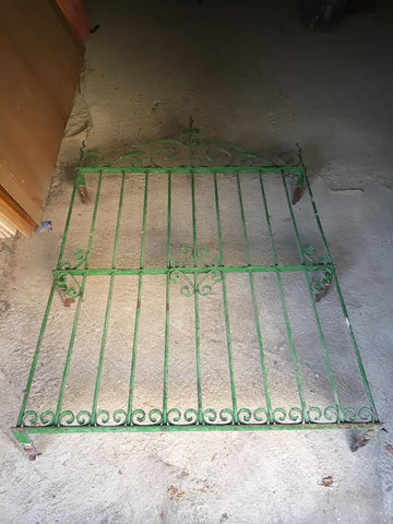 Reja antigua 1,47 alto x 1,32 ancho