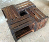 Mesa cajas de madera.