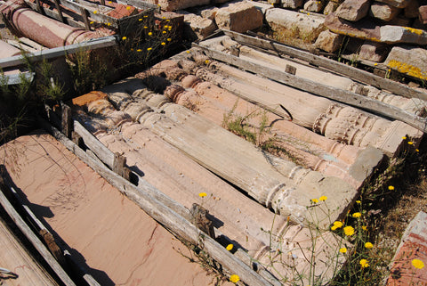 Parejas de columnas de piedra doble planas