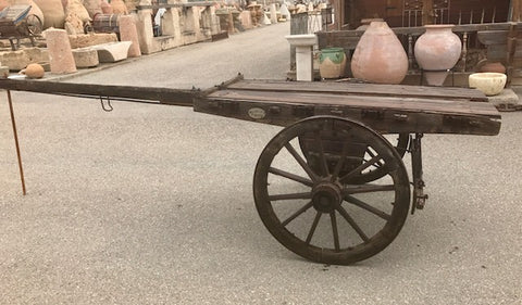 Carro de carga antiguo